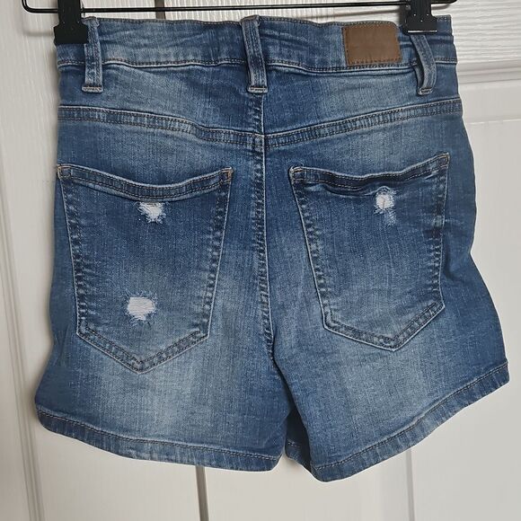 Denim Distressed Women's Shorts - Picture 10 of 16